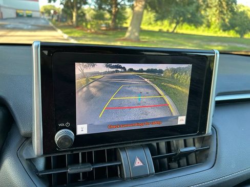 Certified 2023 Toyota RAV4 XLE w/ Convenience Package FWD image 25