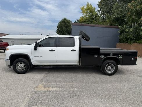 Used 2020 Chevrolet Silverado 3500 W/T w/ WT Convenience Package AWD/4WD image 2