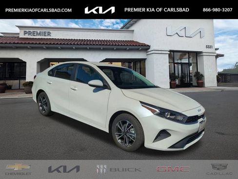 Used 2023 Kia Forte LXS FWD image 1
