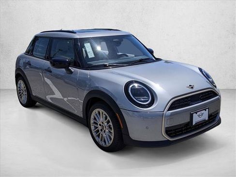 New 2026 MINI Cooper 4-Door Hardtop FWD image 7