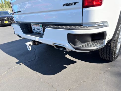 Used 2021 Chevrolet Silverado 1500 RST w/ Z71 Off-Road Package image 50