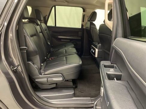 Used 2024 Ford Expedition Max XLT AWD/4WD image 17