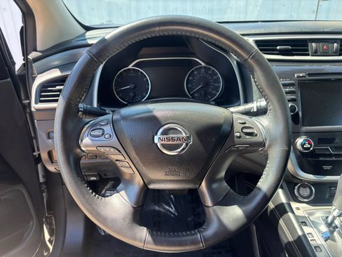 Used 2023 Nissan Murano SV AWD/4WD image 18