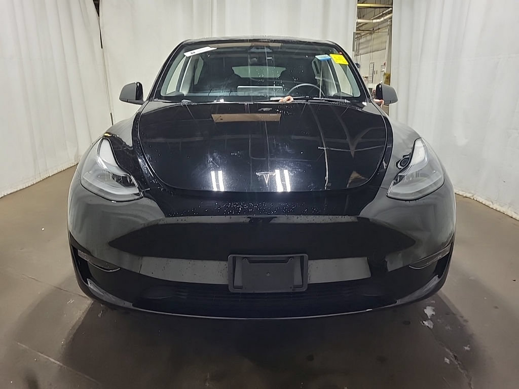 Used 2023 Tesla Model Y Long Range AWD/4WD image 2