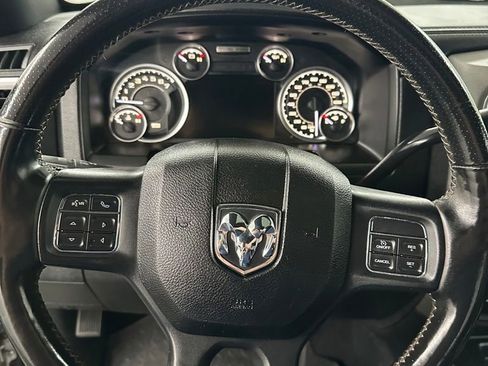 Used 2018 RAM 2500 Power Wagon w/ Leather & Luxury Group image 15