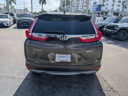Used 2017 Honda CR-V EX-L image 6