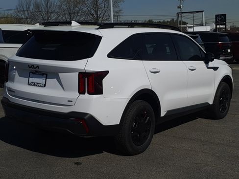 New 2025 Kia Sorento SX Prestige w/ Olive Brown Leather Package image 6