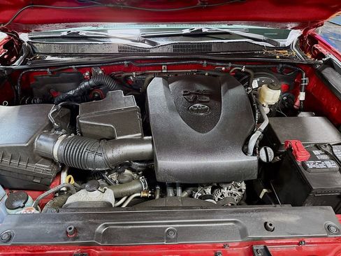 Used 2021 Toyota Tacoma SR image 28