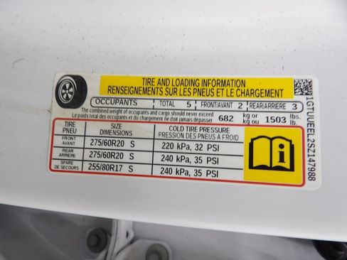 Used 2025 GMC Sierra 1500 AT4 w/ Technology Package image 68