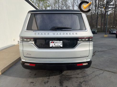Certified 2022 Jeep Grand Wagoneer Series II w/ Premium Group II AWD/4WD image 13