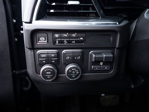 Used 2025 Chevrolet Tahoe RST w/ RST Capability Package image 9