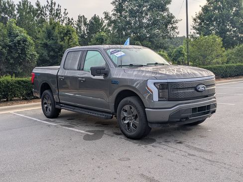 Certified 2025 Ford F150 Lightning Flash AWD/4WD image 1
