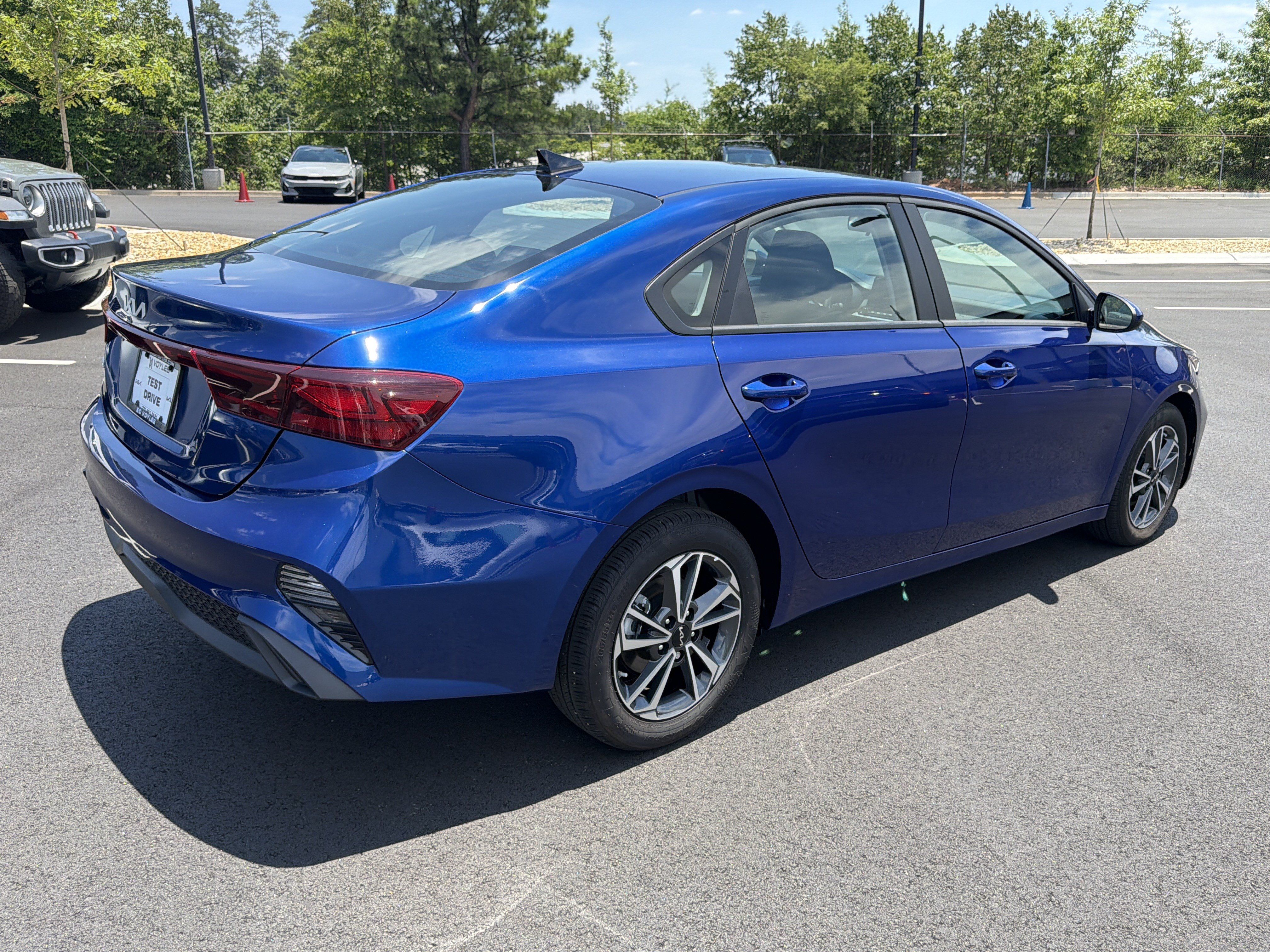 Certified 2024 Kia Forte LXS FWD image 7