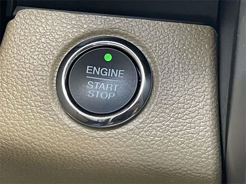 Certified 2019 Ford F150 Lariat w/ Equipment Group 502A Luxury image 18