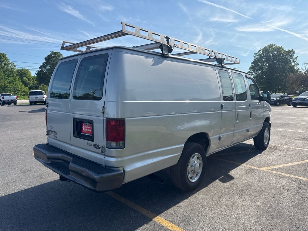 Used 2011 Ford E-350 and Econoline 350 Extended Super Duty w/ Commercial Cargo Van Pkg RWD image 6