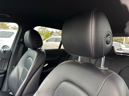 Used 2018 Mercedes-Benz GLC 300 image 29