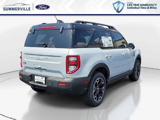New 2026 Ford Bronco Sport Outer Banks w/ Outer Banks Tech Package+ AWD/4WD image 3