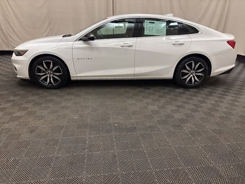 Used 2018 Chevrolet Malibu LT FWD image 8