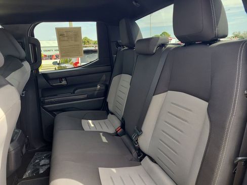 Used 2025 Toyota Tacoma TRD Off-Road image 16