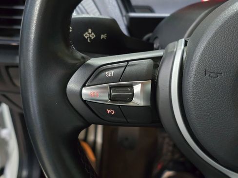 Used 2017 BMW M2 image 19