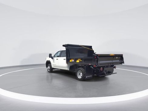 New 2025 GMC Sierra 3500 Pro w/ Convenience Package AWD/4WD image 6