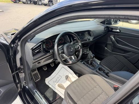 Used 2020 Volkswagen Jetta GLI FWD image 9