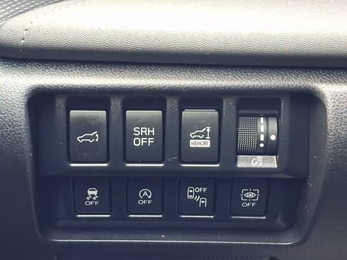 Used 2019 Subaru Forester Touring AWD/4WD image 29