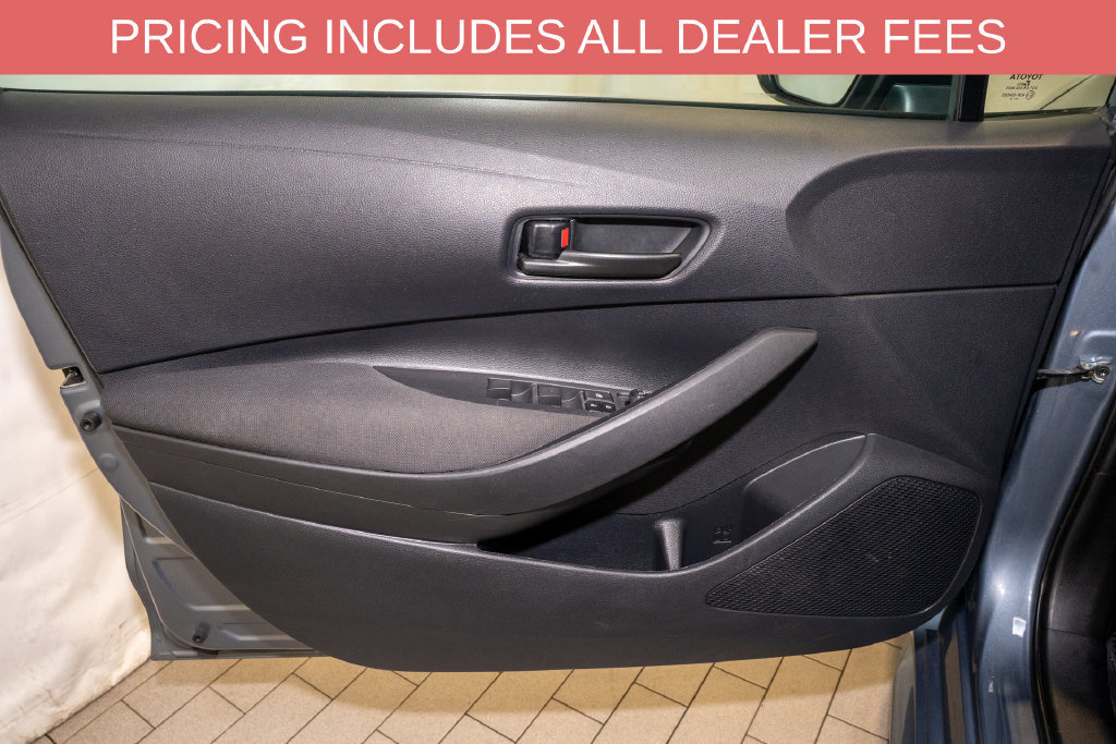 Used 2024 Toyota Corolla LE FWD image 11