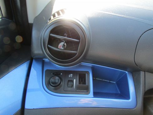 Used 2015 Chevrolet Spark LT FWD image 27