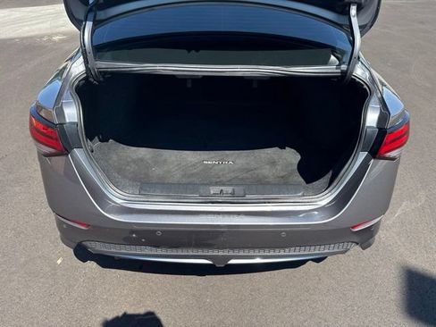 Used 2022 Nissan Sentra SR w/ Electronics Package FWD image 15