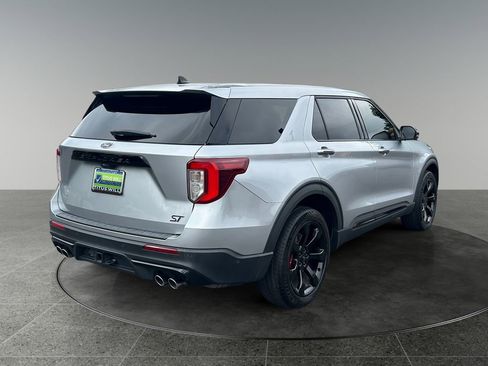 Used 2022 Ford Explorer ST w/ Equipment Group 401A AWD/4WD image 10