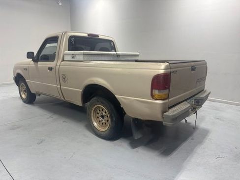 Used 1994 Ford Ranger XL RWD image 8