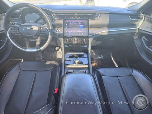 Used 2024 Jeep Grand Cherokee L Limited w/ Luxury Tech Group II image 24