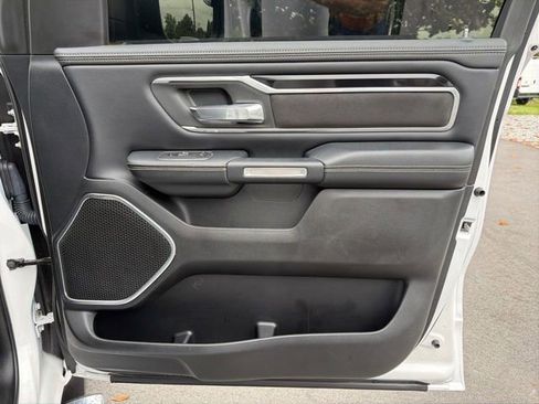 Used 2020 RAM 1500 Laramie w/ Sport Appearance Package AWD/4WD image 9