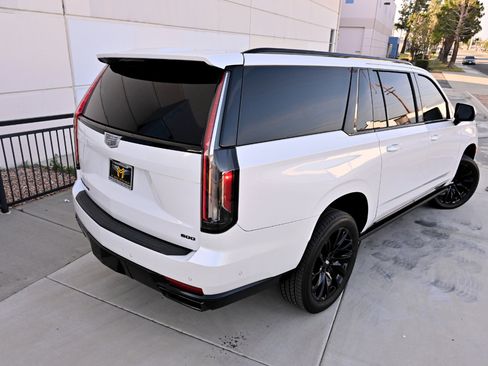 Used 2021 Cadillac Escalade ESV Sport w/ Driver Assist Tech Package RWD image 52