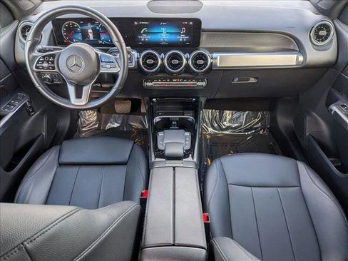 Certified 2022 Mercedes-Benz GLB 250 image 17