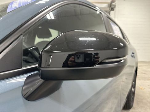 Used 2025 Honda HR-V Sport image 12