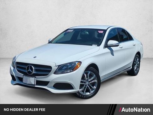 Used 2015 Mercedes-Benz C 300 4MATIC Sedan image 1