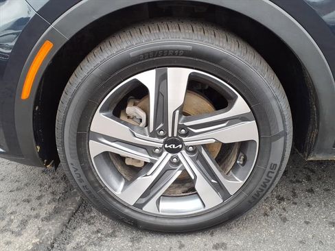 Certified 2023 Kia Sorento SX Prestige image 8