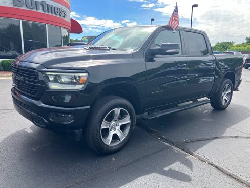 Used 2020 RAM 1500 Sport w/ Level 2 Equipment Goup w/2_L AWD/4WD image 9