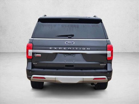 Used 2022 Ford Expedition Max XLT image 7