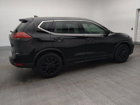 Used 2018 Nissan Rogue S image 10