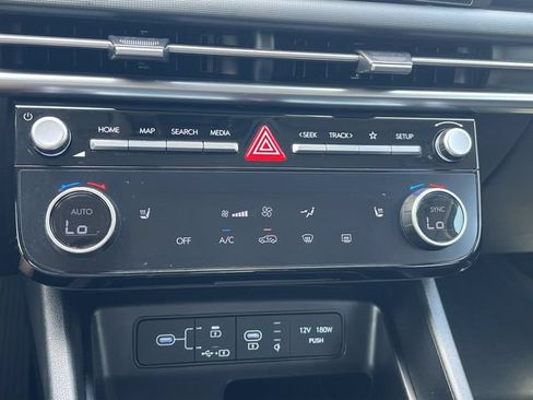 Certified 2025 Hyundai Tucson SEL AWD/4WD image 20