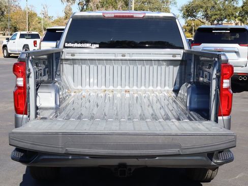 Used 2020 Chevrolet Silverado 1500 Custom w/ Custom Value Package image 24