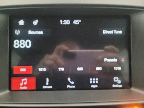 Used 2017 Ford Explorer XLT w/ Equipment Group 202A image 25