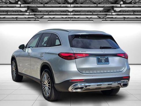 Used 2026 Mercedes-Benz GLC 300 image 7