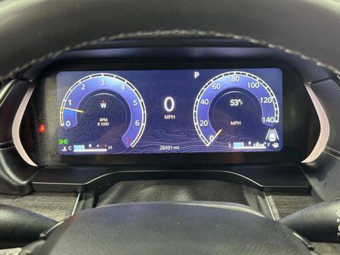 Used 2024 Jeep Grand Cherokee L Limited w/ Luxury Tech Group II image 32