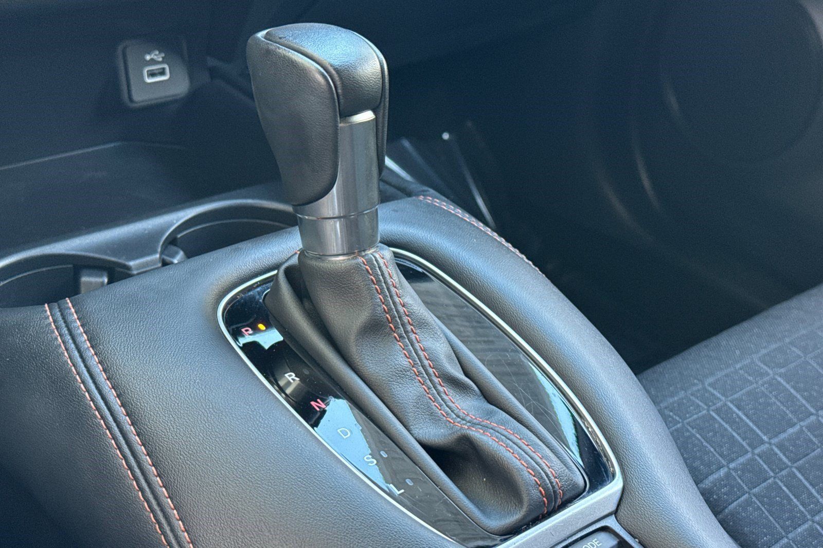 Used 2025 Honda HR-V Sport image 18