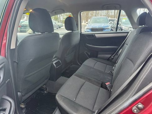 Used 2017 Subaru Outback 2.5i AWD/4WD image 30