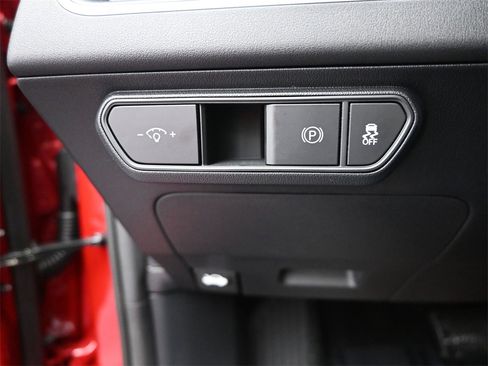 New 2025 Kia K4 LXS image 28